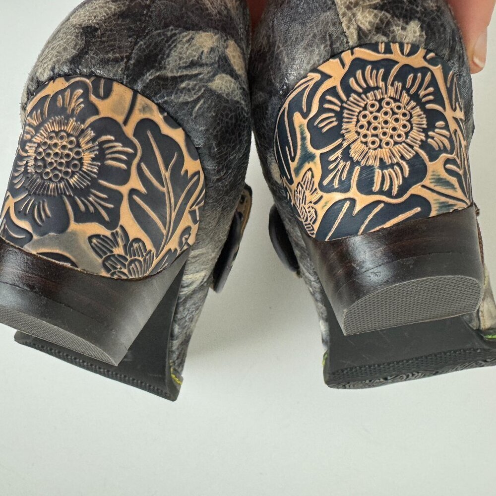 NWOT Gray Embossed Floral Buckle Leather Side Zip Loafer Bootie - Picture 12 of 14